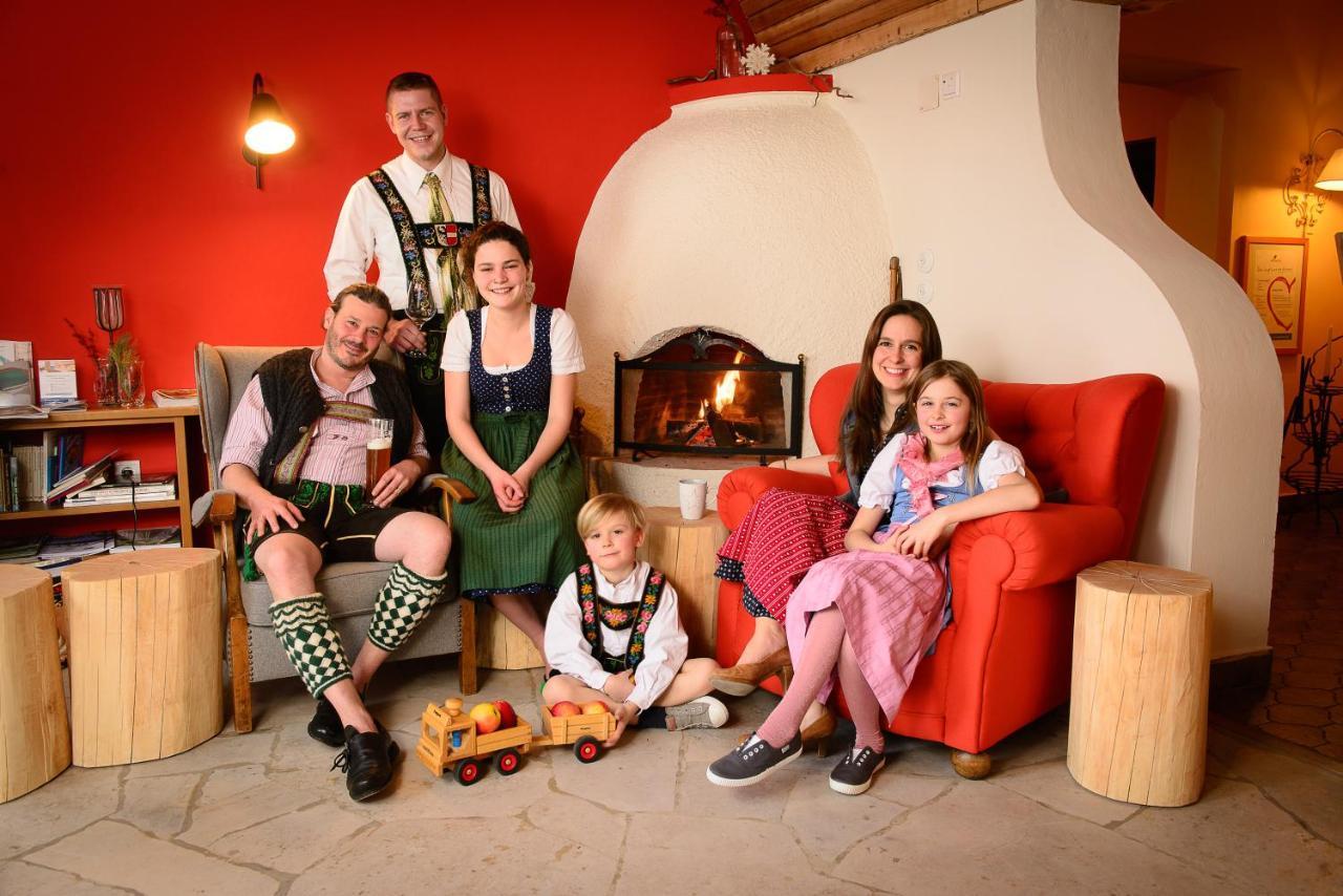 Bavaria Biohotel การ์มิช-พาร์เทนเคียร์เชน ภายนอก รูปภาพ