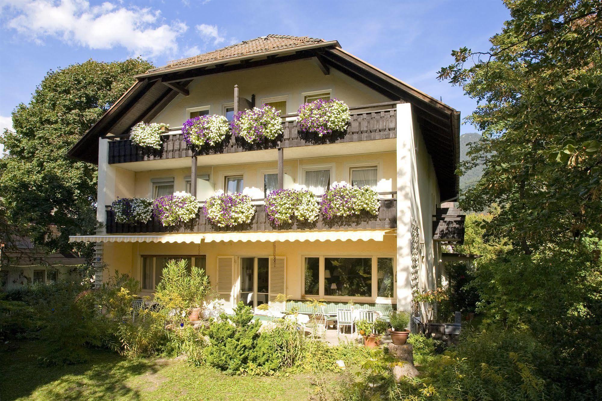Bavaria Biohotel การ์มิช-พาร์เทนเคียร์เชน ภายนอก รูปภาพ
